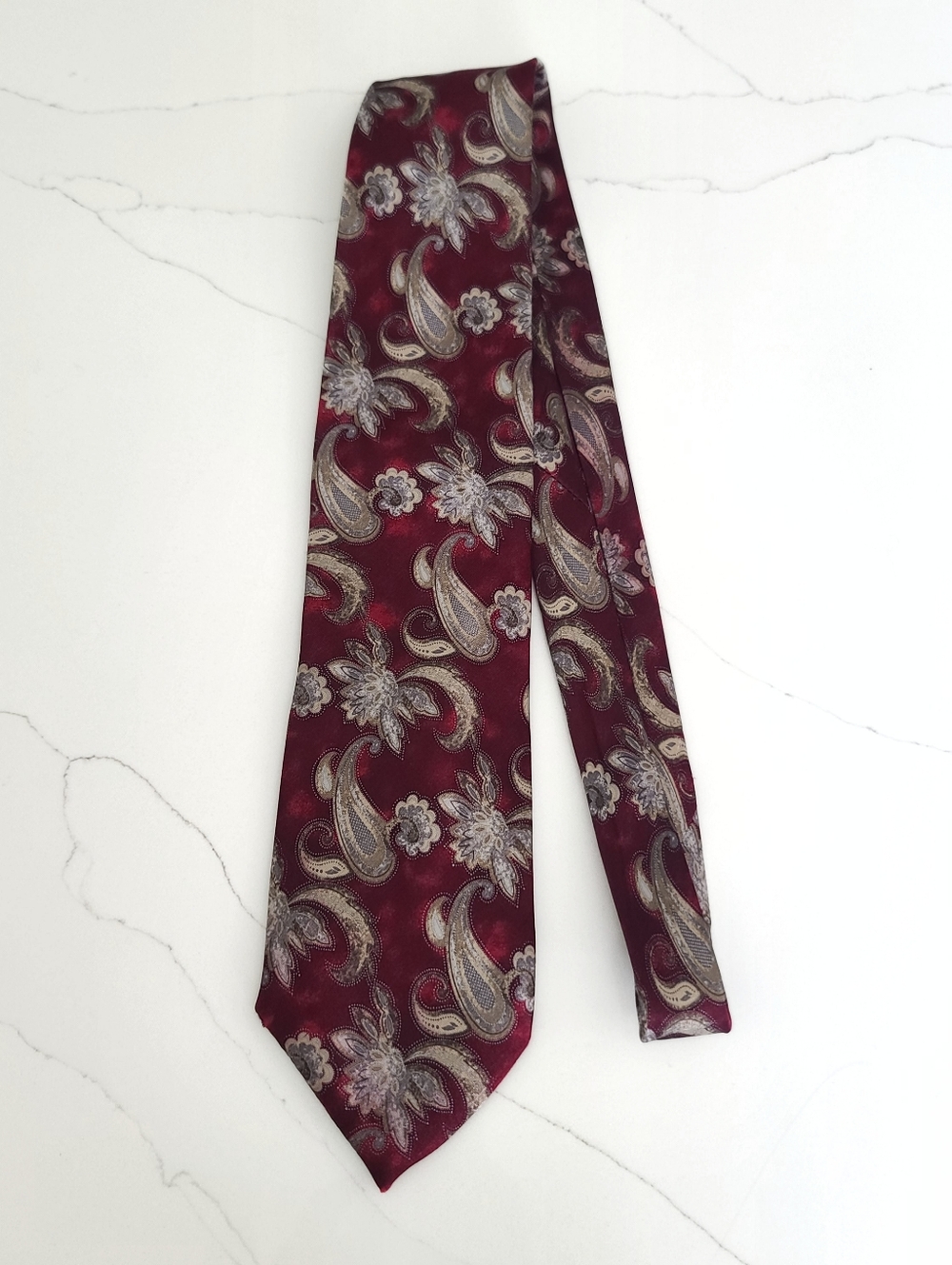 Ermenegildo Zegna Burgundy Red Paisley Silk Tie Hand Made in Italy